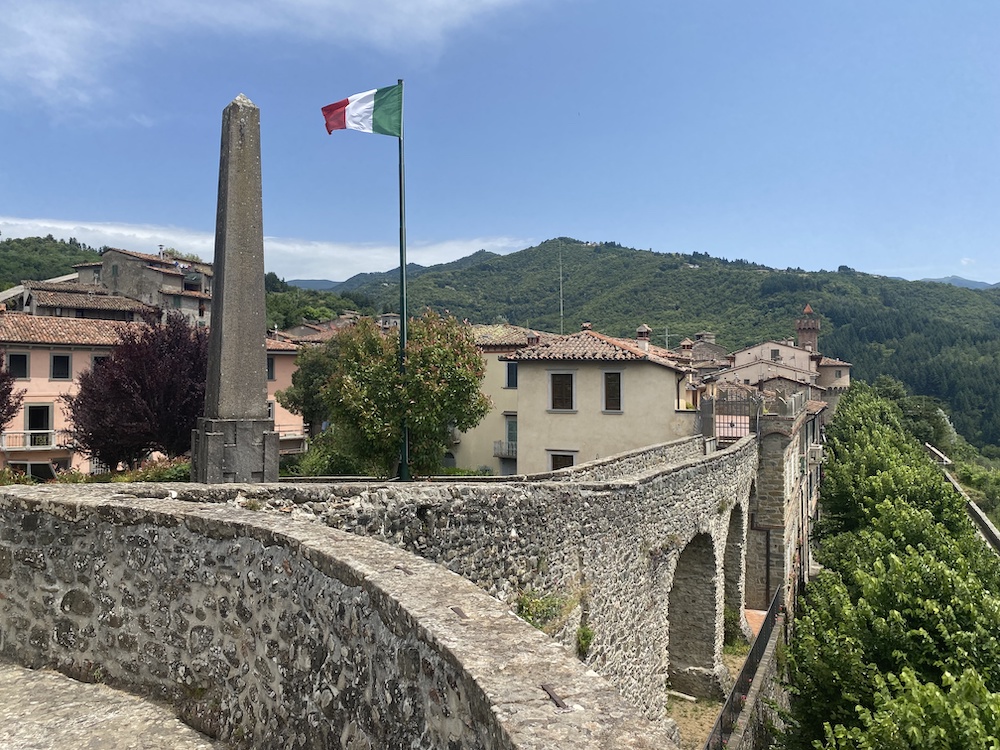 Pinqua, il progetto "Abitare la Valle del Serchio"