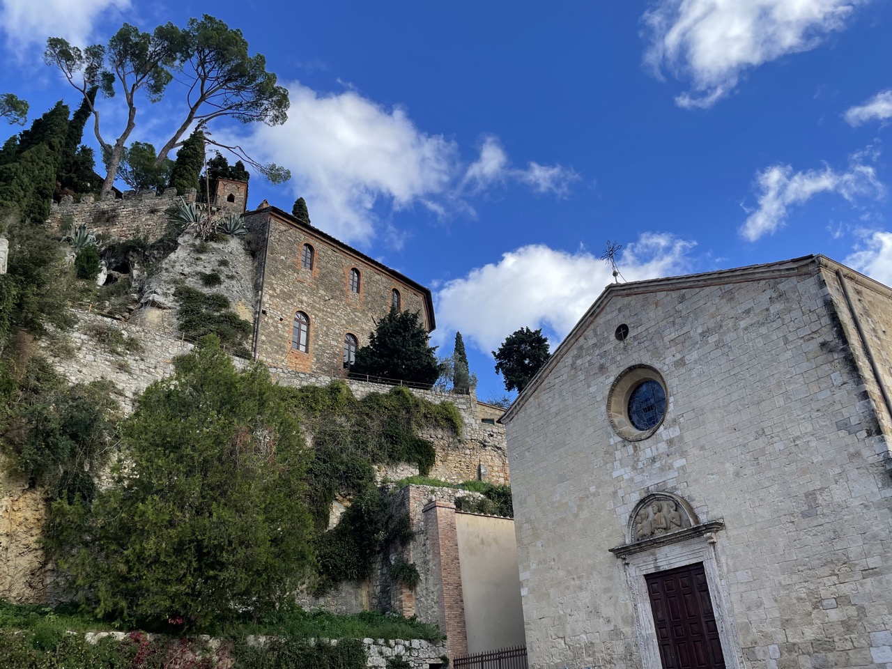 Terme, cultura e turismo: i piccoli borghi del senese guardano avanti grazie alla rigenerazione urbana