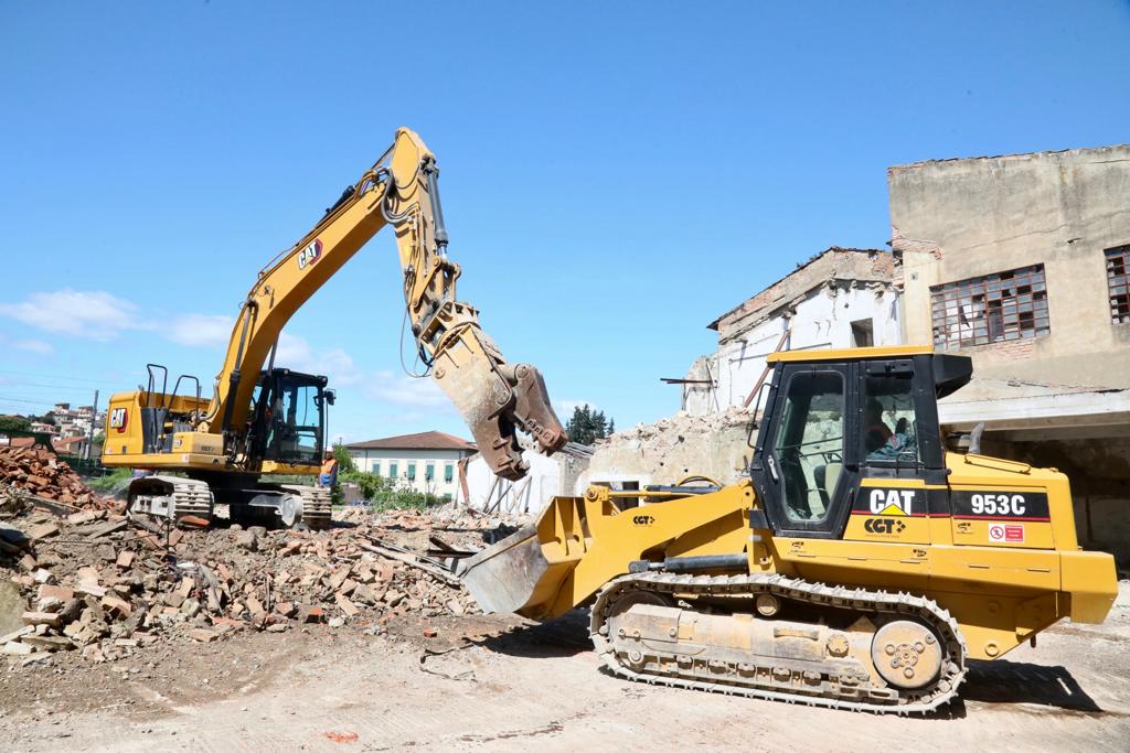 Pinqua, a Montelupo Fiorentino partita la demolizione del complesso ex Fanciullacci